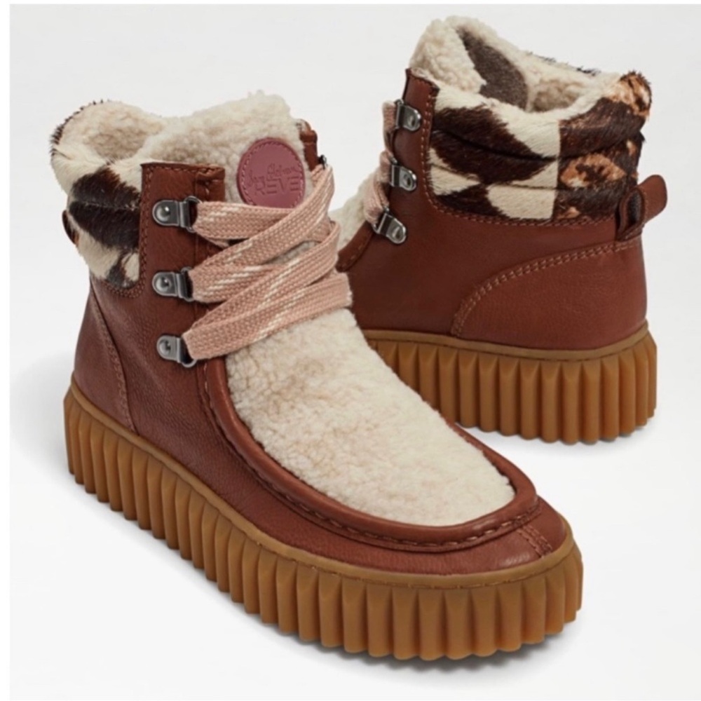Sam Edelman Fay Bootie in Brown Patchwork. Size 8.5